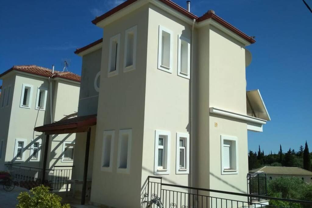 Sea View Apartment Maisonette Sívota المظهر الخارجي الصورة